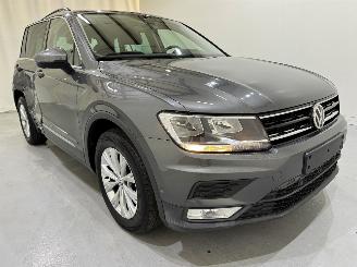 Auto incidentate Volkswagen Tiguan 1.4 TSI Comf.Business Pano 2017/1
