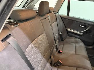 BMW 3-serie Touring 320i Executive Aut APK picture 37