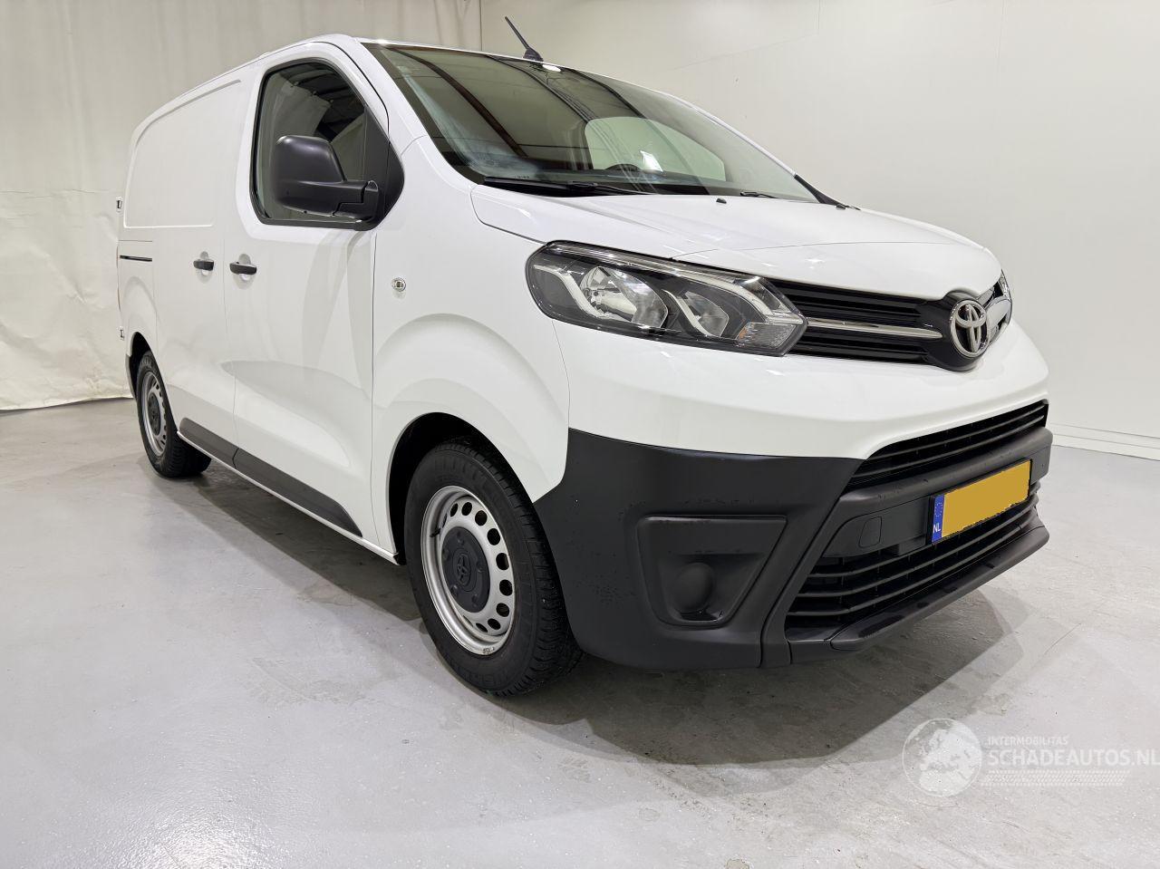 Toyota Proace Compact 1.5 D-4D Cool Comfort