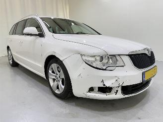 skadebil auto Skoda Superb Combi 1.8 TSI Comf. Bus. Aut 2011/7