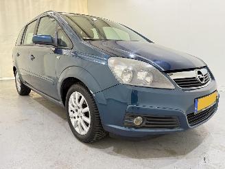 skadebil auto Opel Zafira 1.6 Temptation 7-seats Airco 2007/8