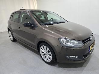 Vaurioauto  passenger cars Volkswagen Polo 1.6 TDI Highline 5Drs Pano 77Kw 2011/8