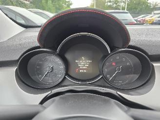 Fiat 500X 1.5 Hybride Dolcevita Sport AUT Bjr.2022 picture 18