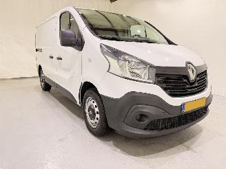 skadebil bedrijf Renault Trafic 1.6 dCi 120 Comfort Navi/Airco 2015/1