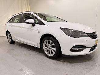 Damaged car Opel Astra SPORTS TOURER 1.2 Edition Clima/Navi 2020/11