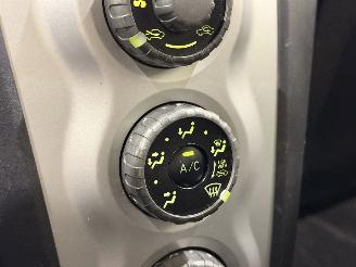 Toyota Yaris 1.3 VVT-i Sol Airco picture 17