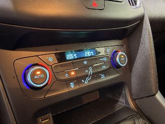 Ford Focus Wagon 1.5 ST-Line Navi/Clima picture 29