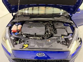 Ford Focus Wagon 1.5 EcoBoost Titanium  110kW 150PK 1498ccm picture 2
