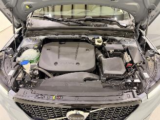 Volvo XC40 T2 Plus Dark Aut8 picture 21