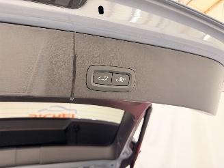 Volvo XC40 T2 Plus Dark Aut8 picture 25