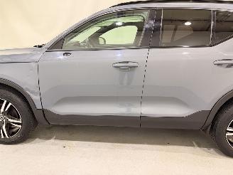 Volvo XC40 T2 Plus Dark Aut8 picture 8