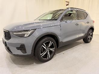Volvo XC40 T2 Plus Dark Aut8 picture 3