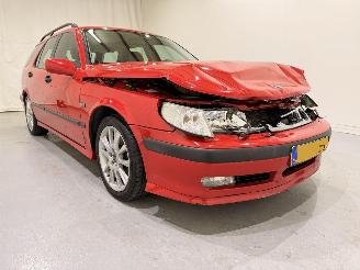 damaged passenger cars Saab 9-5 Estate 2.0t Automaat Navi/Clima/Leer 2000/10