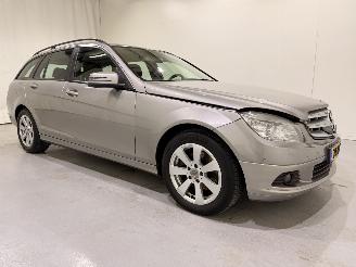 krockskadad bil auto Mercedes C-klasse Estate 200 Kompressor Clima 2008/10