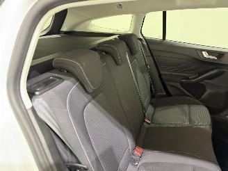 Ford Focus Wagon 1.0 EcoBoost Trend Edition picture 22