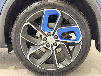 Lynk & Co 01 1.5 Plug-in Hybrid Pano/Apple picture 26