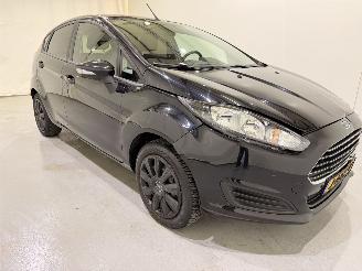 damaged passenger cars Ford Fiesta HB 1.25 Duratec Titanium 2013/6