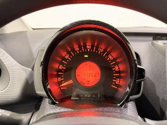 Peugeot 108 HB 1.0 e-VTi Active Airco picture 19