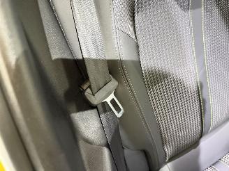 Peugeot 208 HB 1.2 Puretech 130 GT-Line Aut8 picture 18