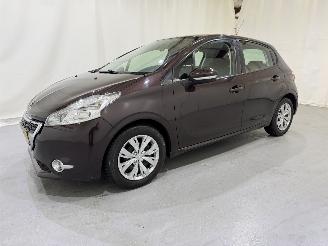 Peugeot 208 HB 1.4 VTi Active Airco picture 19