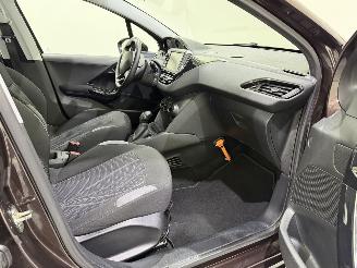 Peugeot 208 HB 1.4 VTi Active Airco picture 12