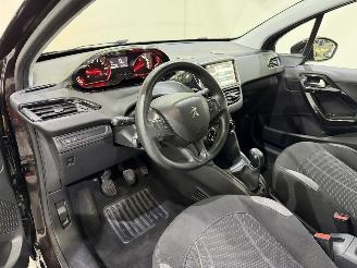 Peugeot 208 HB 1.4 VTi Active Airco picture 16