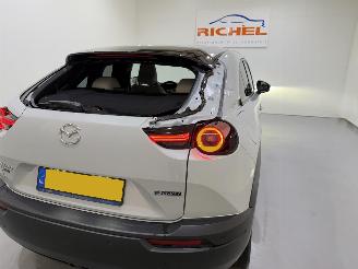 Mazda MX-30 e-Skyactiv EV 145 First Edition aut picture 33