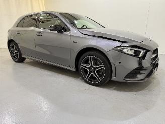 Mercedes A-klasse A 250 e PHEV AMG Line Night Edition picture 32