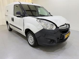 krockskadad bil bedrijf Opel Combo 1.3 CDTI Edition Airco 2016/10