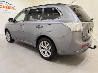 Mitsubishi Outlander 2.0 PHEV Instyle Aut. Navi/Clima picture 4