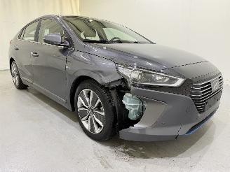 skadebil auto Hyundai Ioniq 1.6 GDI HEV Aut. Navi/Clima 2019/8