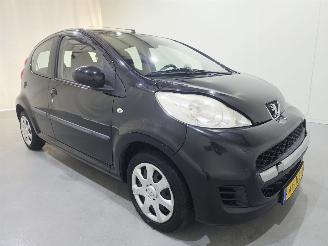 krockskadad bil auto Peugeot 107 1.0-12V Blue Lease 5Drs 50Kw 2012/1