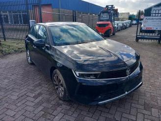 Salvage car Opel Astra Astra L (F3/FB/FM/FP), Hatchback 5-drs, 2021 1.2 Turbo 130 12V 2023/3