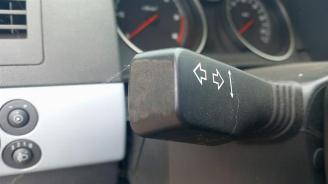 Opel Astra Astra H SW (L35), Combi, 2004 / 2010 1.9 CDTi 120 picture 19