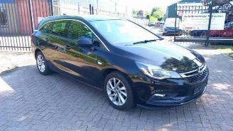 Auto da rottamare Opel Astra Astra K Sports Tourer, Combi, 2015 / 2022 1.6 CDTI 110 16V 2016/12