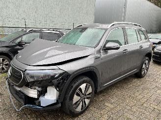 skadebil auto Mercedes EQB 250  Business Line  Automaat 2022/12