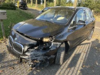 krockskadad bil auto BMW 2-serie 218i Active Tourer High Executive  Automaat 2019/5