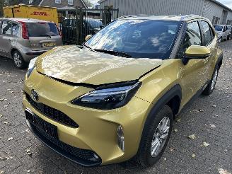 skadebil auto Toyota Yaris Cross 1.5 VVT-I  Business   ( 14537 Km ) 2021/1
