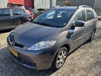 Voiture accidenté Mazda 5 1.8 Touring  ( 7 Persoons ) 2008/1