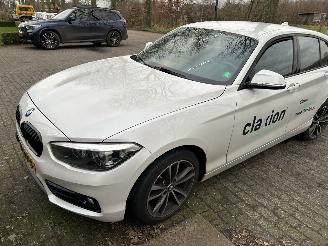 uszkodzony samochody osobowe BMW 1-serie 118i  Automaat 2019/1