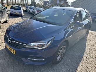 Schadeauto Opel Astra Sports Tourer 1.5 CDTI  Launch Edition   ( met motorschade ) 2020/1