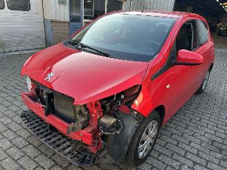skadebil auto Peugeot 108 1.0 2014/11