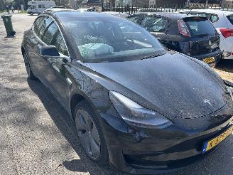 Voiture accidenté Tesla Model 3 Standard Range Plus RWD 2020/12