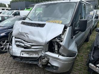 Unfall Kfz Van Ford Transit 2.2 TDCI 2013/1