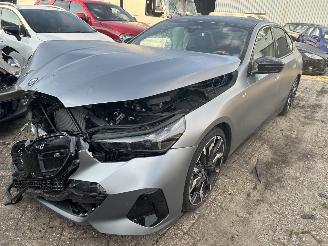 skadebil auto BMW i5 M60  X Drive  84 KWh  ( Nieuw Prijs 130000,00 ) 2024/7