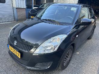 skadebil auto Suzuki Swift 1.2 Comfort 2011/9