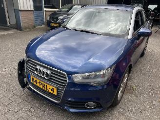 skadebil auto Audi A1 1.2 TFSI 2011/3