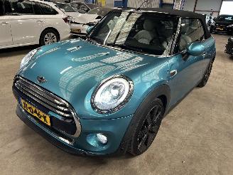 skadebil auto Mini Cooper Cabriolet  Automaat  Chili S Business 2016/6