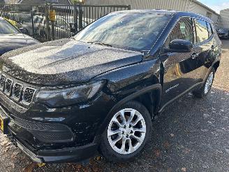 Coche accidentado Jeep Compass 1.3 T Longitude 2022/8