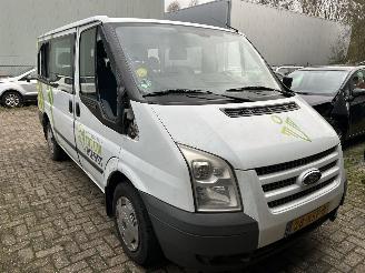 Ford Tourneo 2.2 TDCI  100T300 S   9 Persoons picture 3